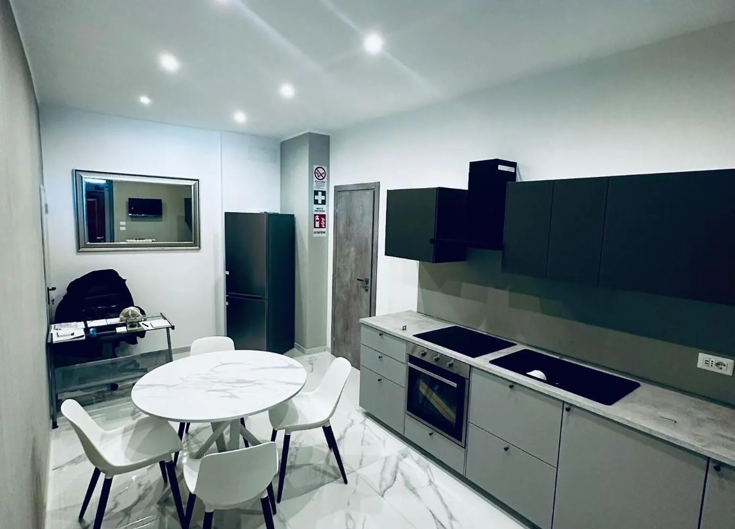 Mema House Parri Apartment Parma Italy